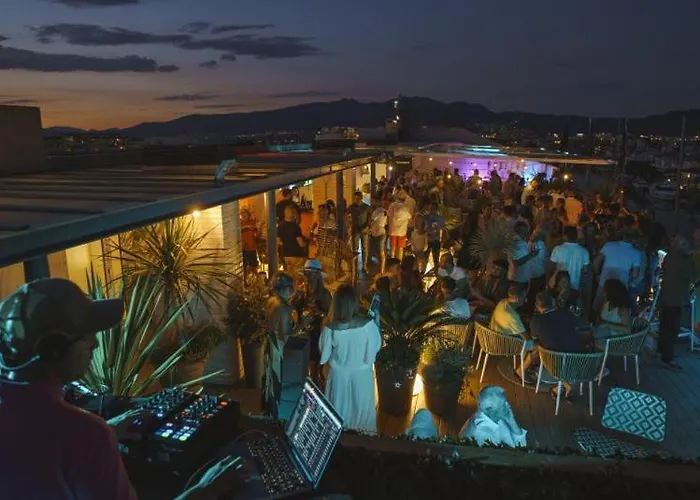 Greserva Kar-centro, Junto A La Playa, 3 Piscinas, Wifi, Clima, Restaurantes 2024 Apartamento Empuriabrava