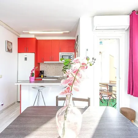 Apartment Greserva Kar-centro, Junto A La Playa, 3 Piscinas, Wifi, Clima, Restaurantes 2024