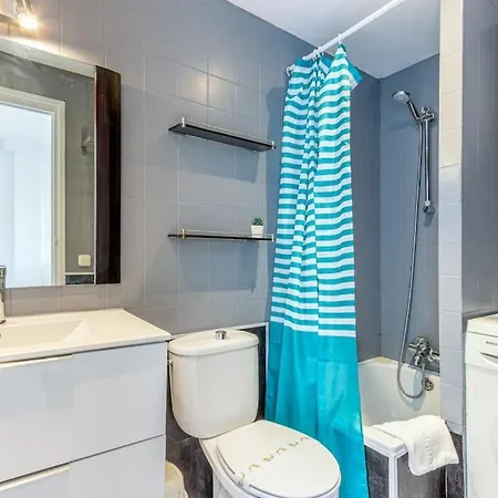 Greserva Kar-centro, Junto A La Playa, 3 Piscinas, Wifi, Clima, Restaurantes 2024 Empuriabrava
